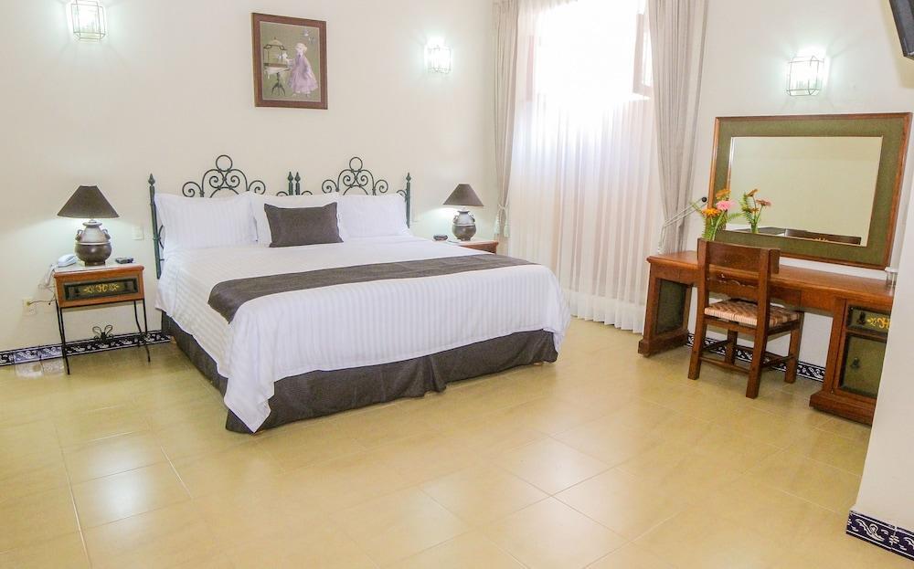 Hotel Concierge Plaza Colima Eksteriør bilde