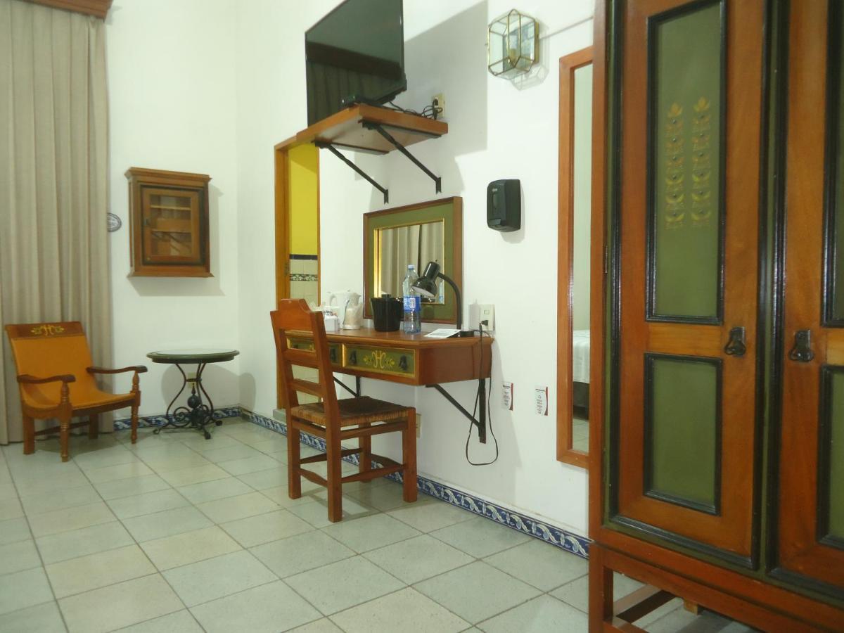 Hotel Concierge Plaza Colima Eksteriør bilde