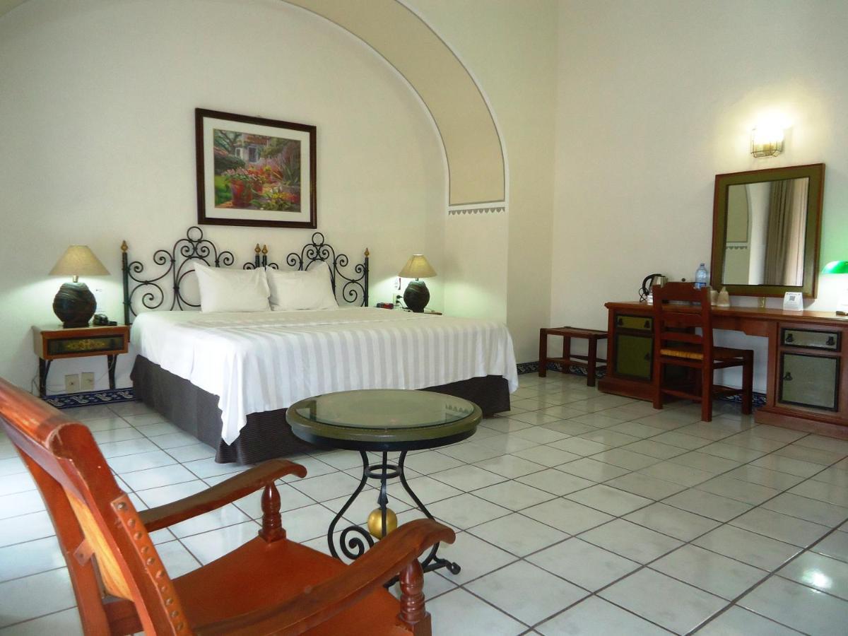 Hotel Concierge Plaza Colima Eksteriør bilde