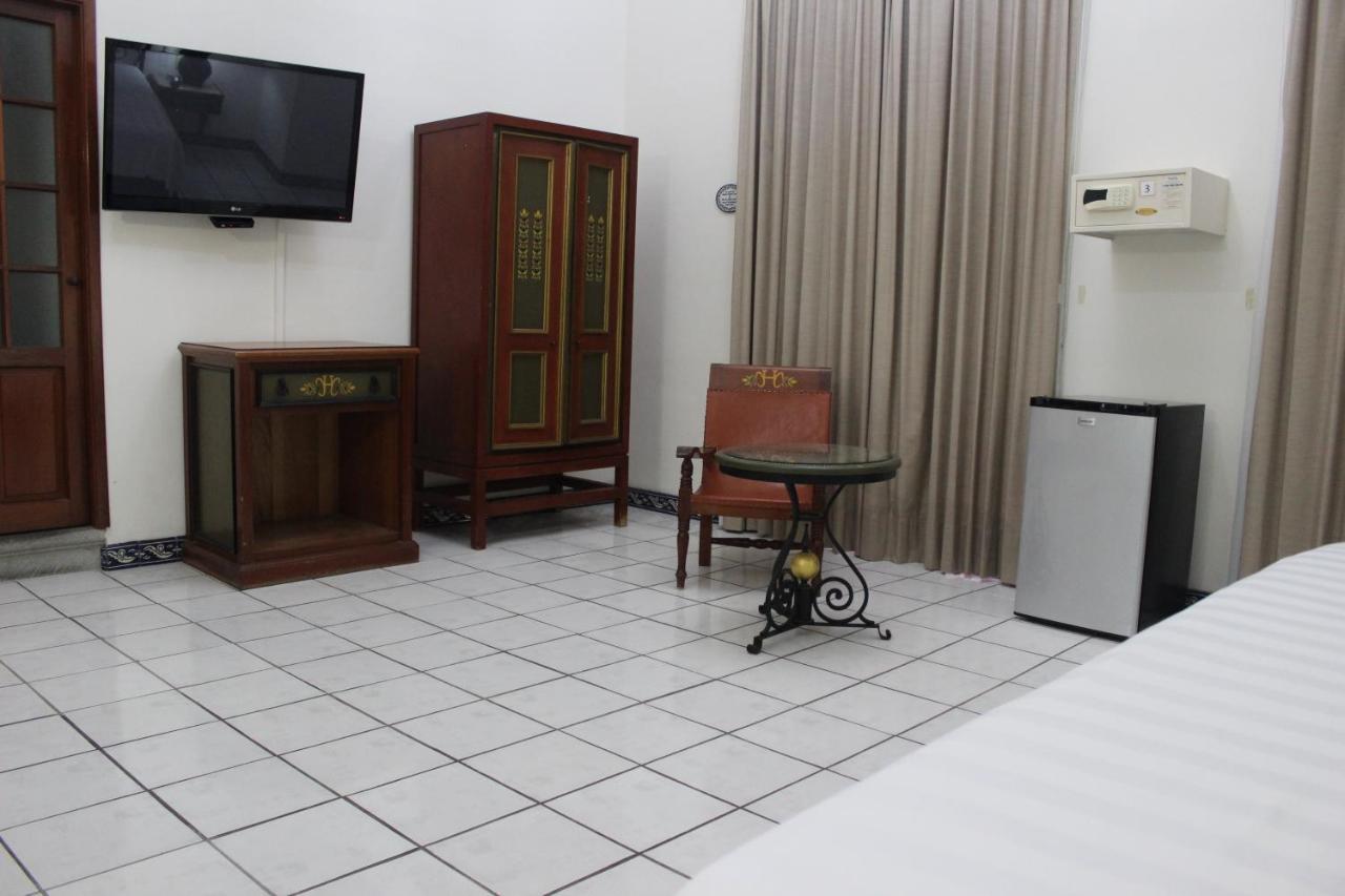 Hotel Concierge Plaza Colima Eksteriør bilde
