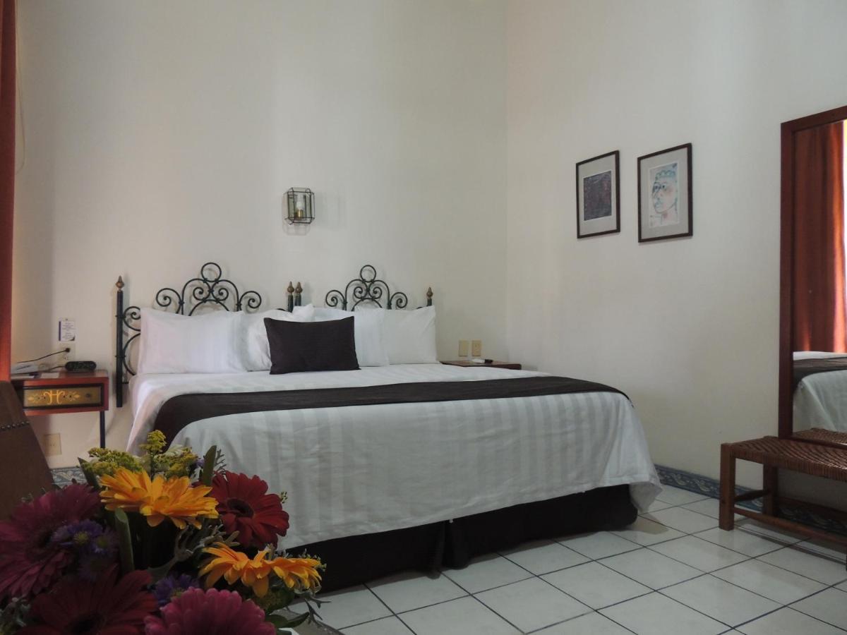 Hotel Concierge Plaza Colima Eksteriør bilde